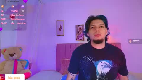 laia_and_damian online show from 09/15/25, 12:27