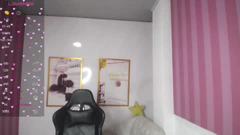 Laia online show from 03/04/25, 07:08
