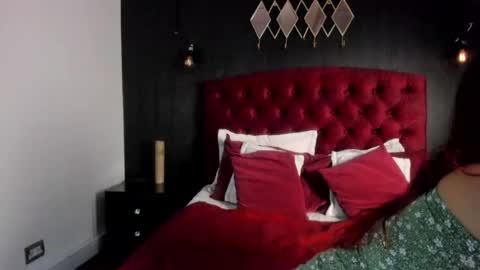 Laia  online show from 07/17/26, 11:50