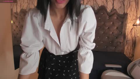 Laia online show from 12/10/24, 06:06