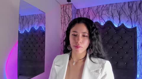 Laia online show from 02/04/25, 05:23