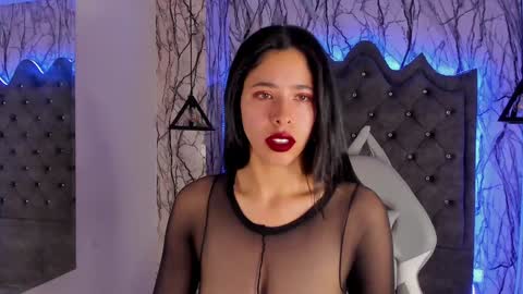 Laia online show from 02/05/25, 04:58