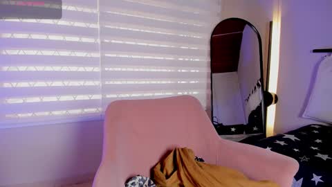 Snapshot of laila__sub chatting on 02/06/26, 01:58 Laila online show from 02/06/26, 01:58