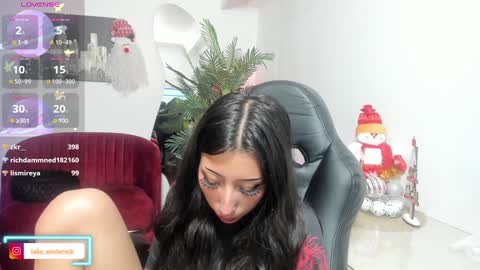 laila_angel online show from 12/08/24, 07:54