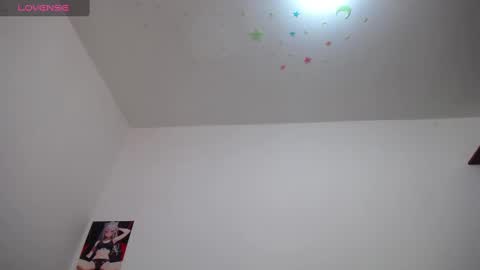 Leila Laly online show from 02/07/25, 02:47