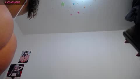 Leila Laly online show from 02/26/25, 02:03