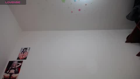 Leila Laly online show from 03/02/25, 02:00