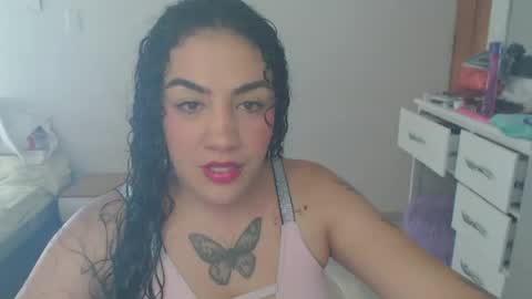 laila_silk online show from 06/14/26, 08:00