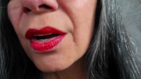 Lailacastillo online show from 05/09/26, 11:48