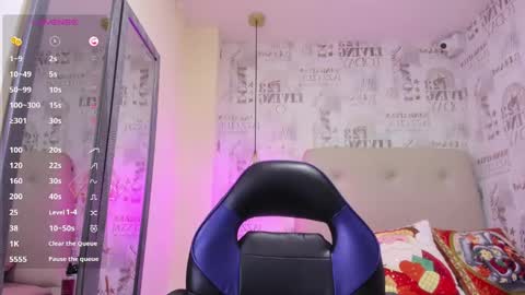   online show from 12/12/24, 01:17