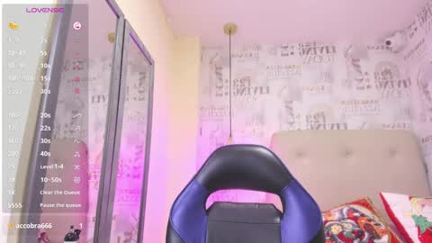   online show from 12/18/24, 12:51
