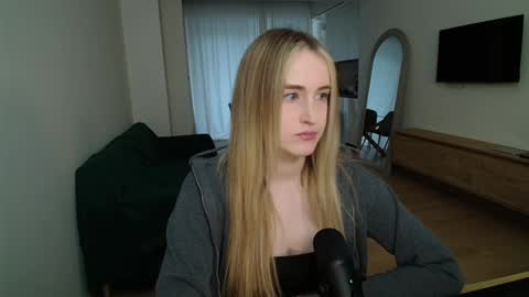 Snapshot of lailatoks chatting on 03/28/26, 08:25 lailatoks - TIP 100 tks get all my videos 22 VIDEOS SQUIRT PUSSY DILDO online show from 03/28/26, 08:25