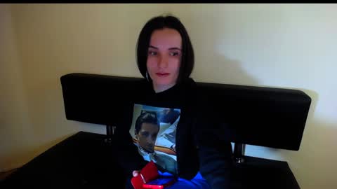 Laima online show from 12/19/24, 04:35