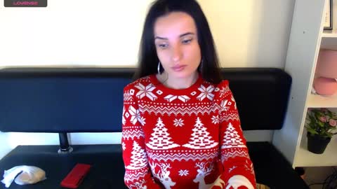 Laima online show from 12/24/24, 11:49