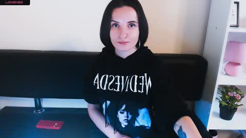 Laima online show from 01/09/25, 01:56