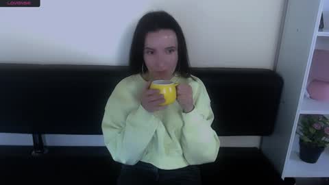 Laima online show from 01/12/25, 04:50