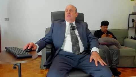 Snapshot of lajose52 chatting on 10/16/25, 06:53 lajose52 online show from 10/16/25, 06:53