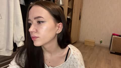 Snapshot of lakeshiaedemann chatting on 06/08/26, 05:46 Katherine or just Kiki online show from 06/08/26, 05:46