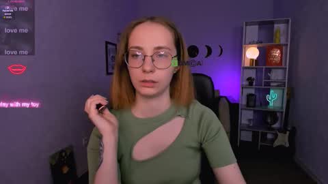 Snapshot of lakki_spy chatting on 12/14/25, 10:09 Lakki online show from 12/14/25, 10:09