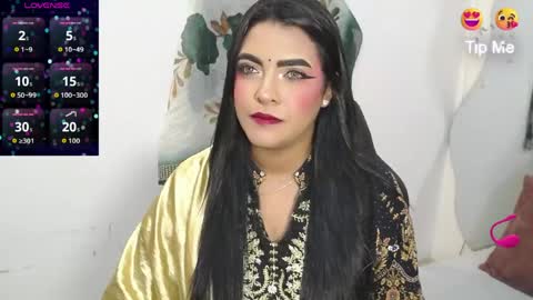 Laskhmirani online show from 05/18/26, 12:33