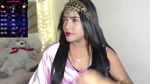 Laskhmirani online show from 06/26/26, 11:58