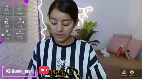 Lala  online show from 09/21/25, 11:45