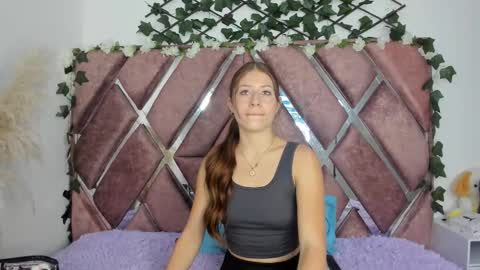 Snapshot of lalau809 chatting on 10/23/25, 08:29 lalau online show from 10/23/25, 08:29