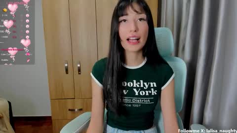 Snapshot of lalisa_manoban chatting on 11/01/25, 05:04 Lisa online show from 11/01/25, 05:04