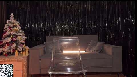 Ellina online show from 12/21/24, 03:58