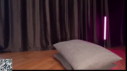 Ellina online show from 02/01/25, 04:35