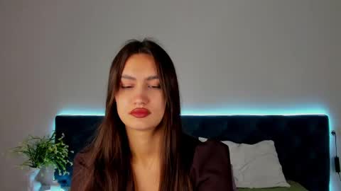 Lali online show from 06/09/26, 01:06