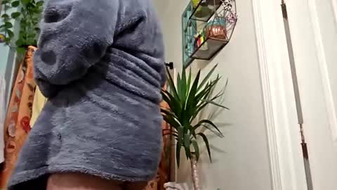 Snapshot of lalox91 chatting on 03/10/26, 03:44 lalox91 online show from 03/10/26, 03:44