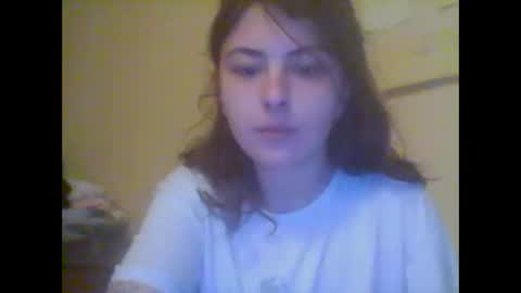 Snapshot of lama111111mama chatting on 09/15/25, 04:29 I work 5PM to 9 PM EST New York online show from 09/15/25, 04:29