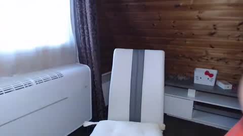 Snapshot of lamadrina006 chatting on 10/17/25, 08:06 LaMadrina006 online show from 10/17/25, 08:06