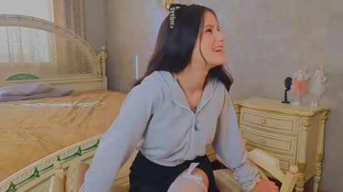 Emily online show from 05/05/26, 04:42