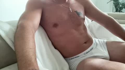 lampardinho91 online show from 07/08/26, 12:53