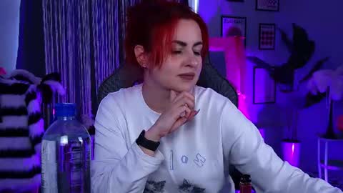 just call me Lana  and her security online show from 06/27/26, 11:37