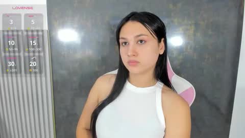 Lana online show from 12/18/25, 08:59