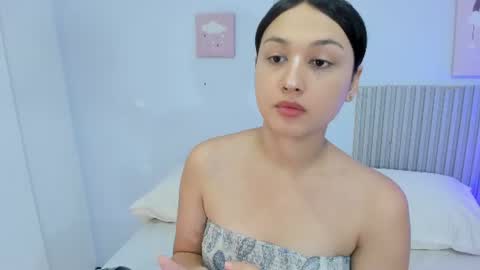 Lana online show from 06/12/26, 08:41