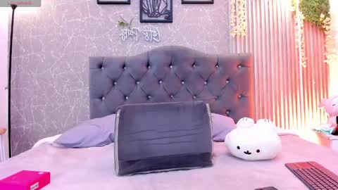 lana_gill online show from 05/08/26, 07:19