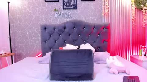 lana_gill online show from 06/24/26, 07:24
