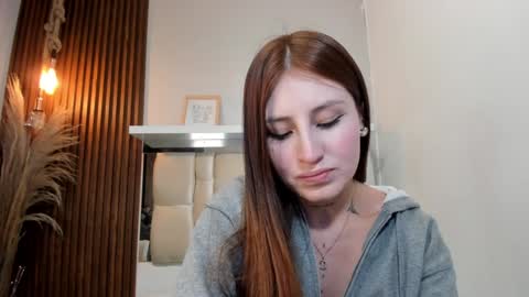 Lana     igauroraaaaaaaaa 1 online show from 12/29/24, 11:07