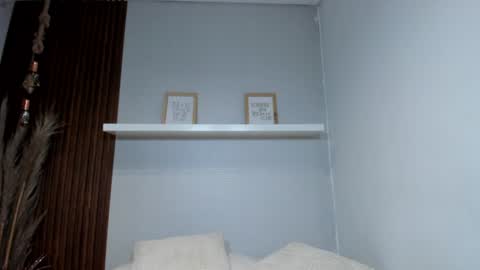 Lana     igauroraaaaaaaaa 1 online show from 06/18/26, 11:31