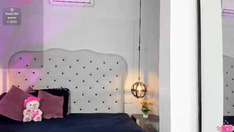 lana_rhoaades online show from 07/04/26, 11:49