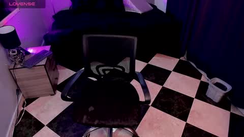          online show from 01/17/25, 03:23