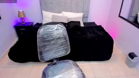          online show from 03/06/25, 04:52