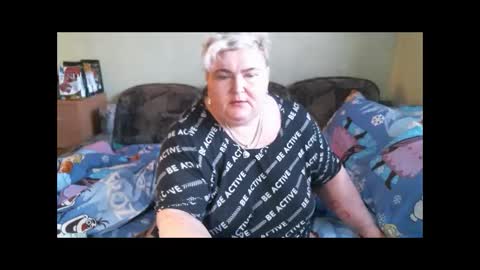 lanacat555 online show from 01/12/25, 12:33