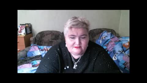 lanacat555 online show from 01/12/25, 07:53