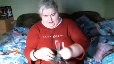 lanacat555 online show from 01/20/25, 11:32
