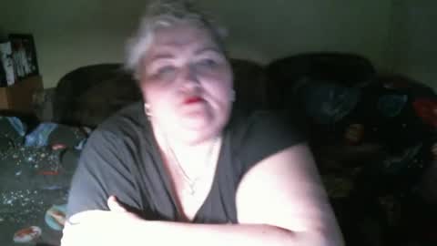 lanacat555 online show from 01/31/25, 12:39
